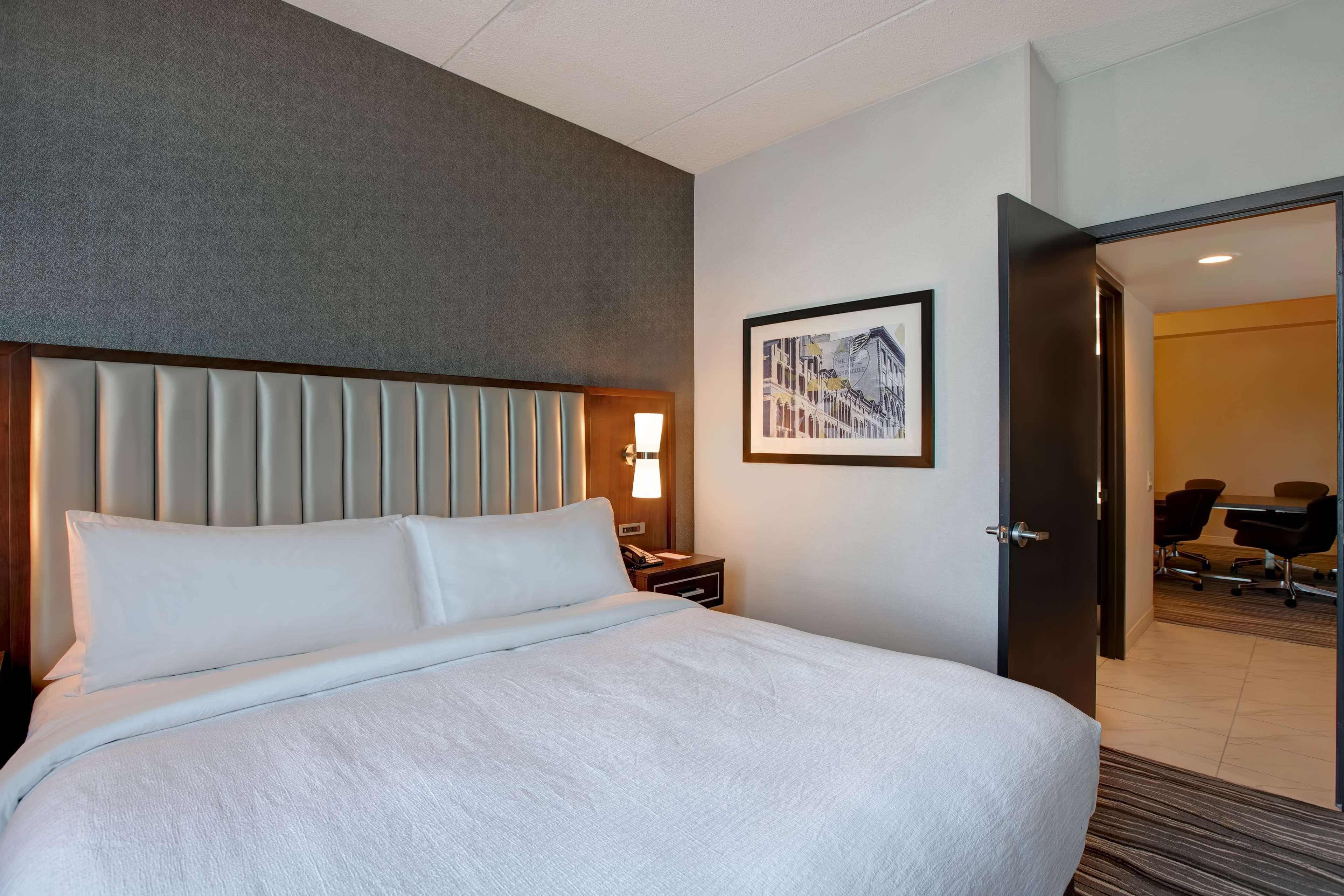 Embassy Suites Syracuse East Syracuse Kültér fotó